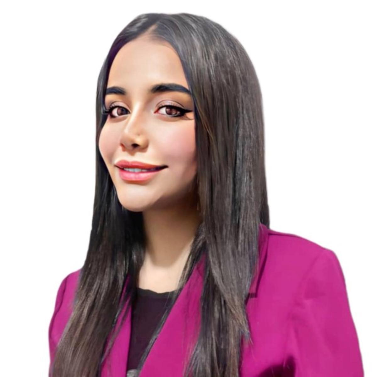 Maryam Izadpanah-Social Media Manager